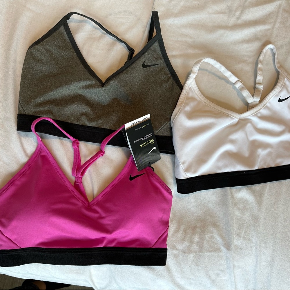 Nike Indy bra light support